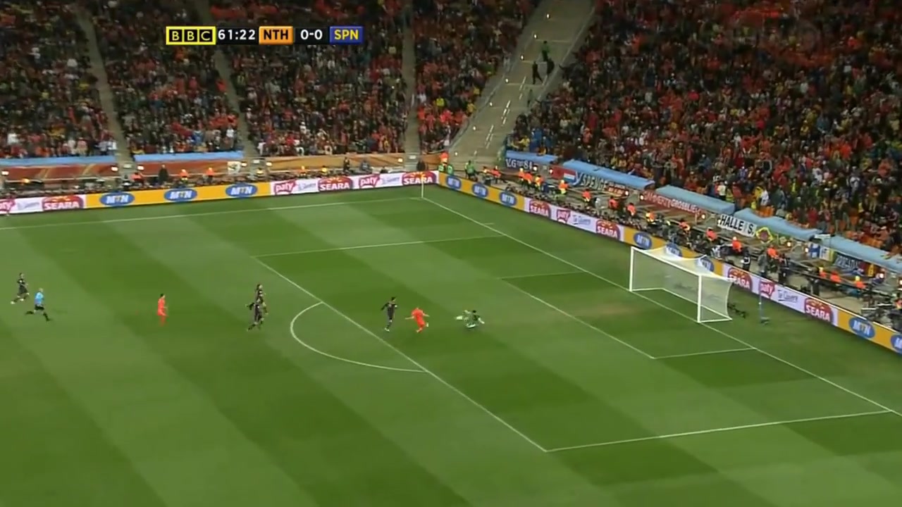 這就是人生?羅本職業(yè)生涯最遺憾一次射門