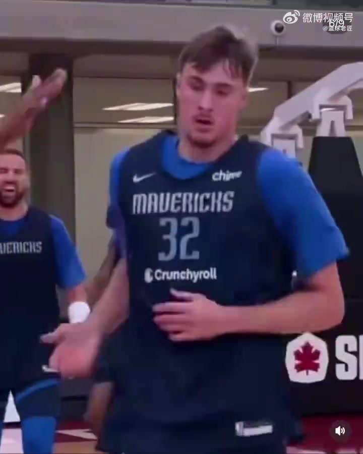 這就是狀元的威力弗拉格訓(xùn)練中攻防兼?zhèn)渖踔链竺睗饷? title=